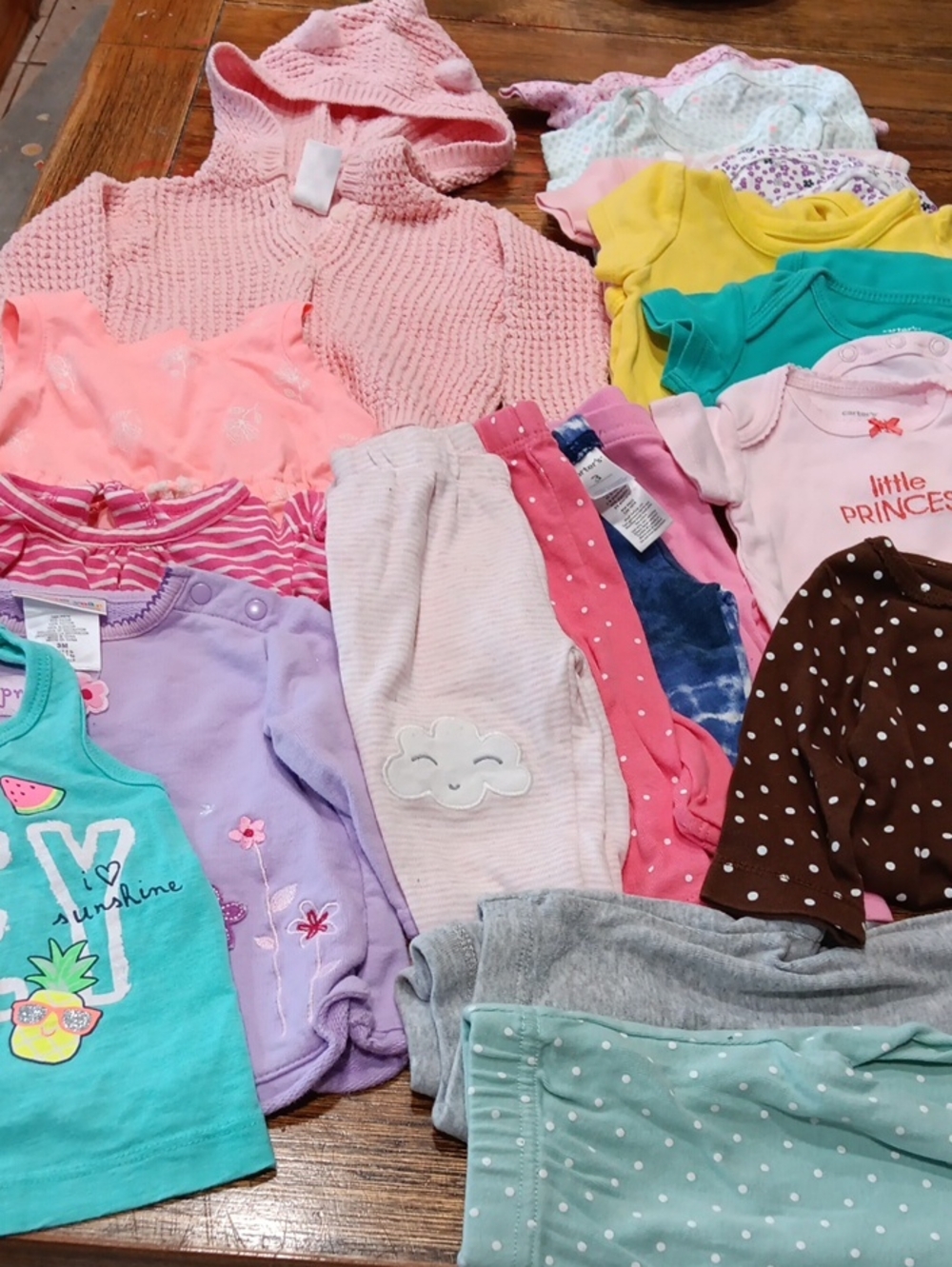 Carters Big Bundle Of 3 Months  Baby Clothes.